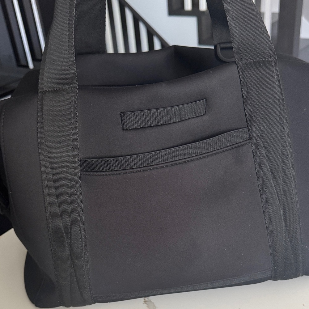 Dagne Dover Landon Neoprene Carryall Bag Large - Picture 6 of 7